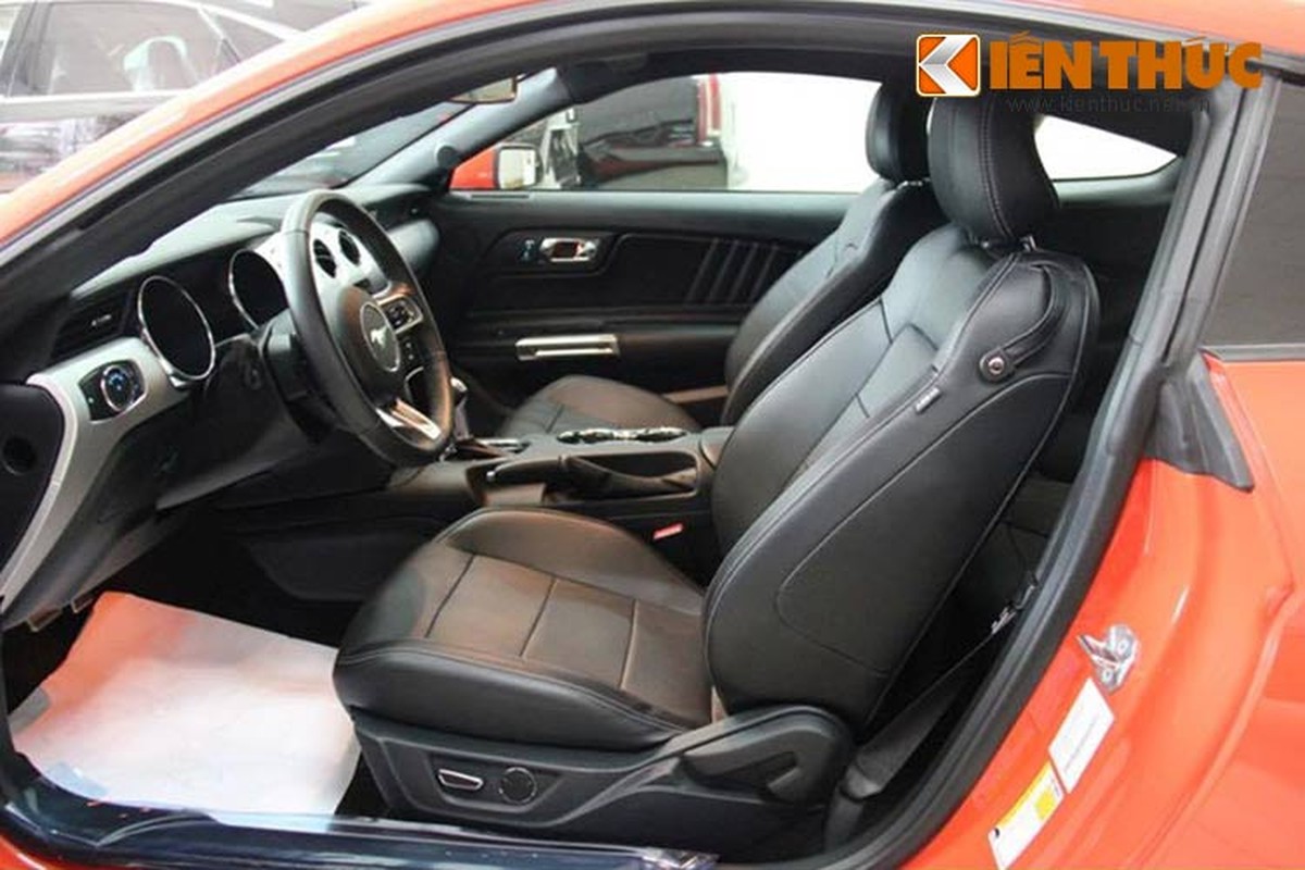 Ford Mustang Ecoboost moi gia hon 2 ty ve Ha Noi-Hinh-12